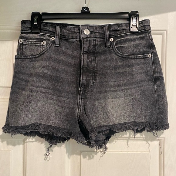 Lucky Brand Pants - Lucky Brand jean Lucky Pins Shorts size 2/26